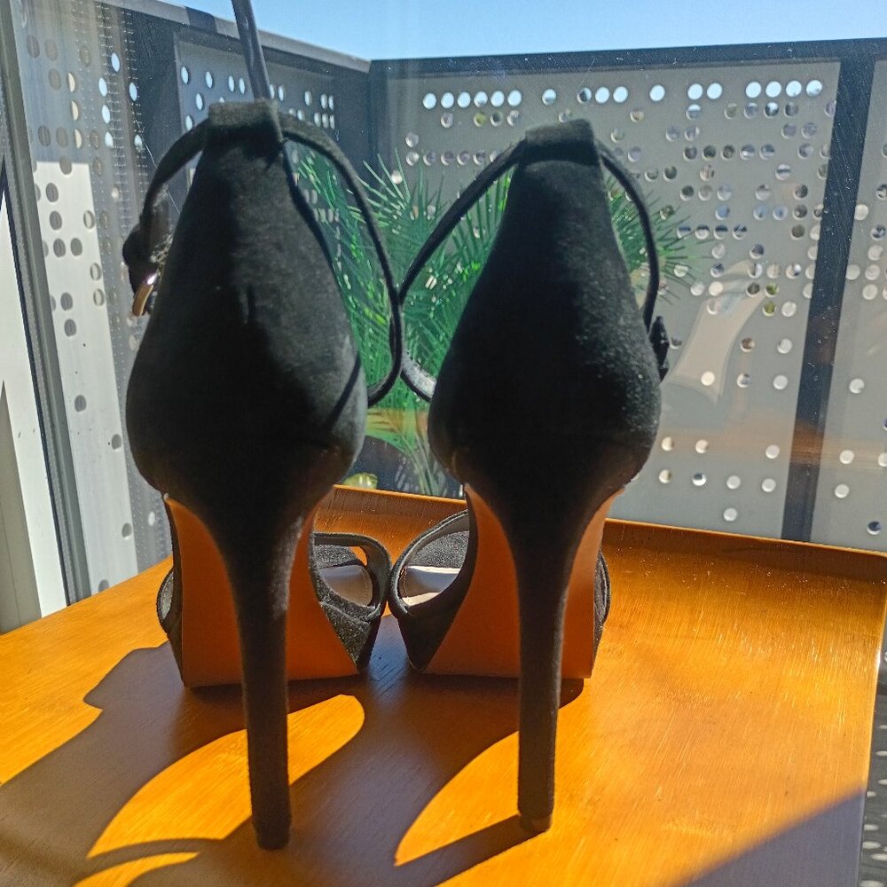 Steve Madden Heels Size 8.5 - Picture 4 of 6